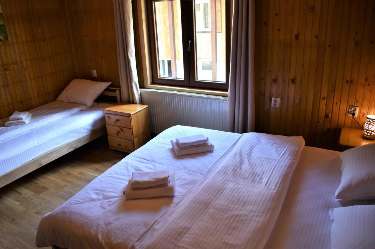 Srna Chalet - Rooms Žabljak Eksteriør bilde